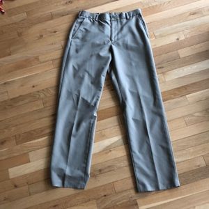 Vanheusen khaki pants 32/34